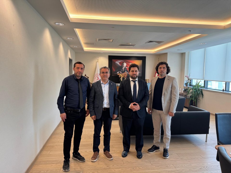 Tıbbi Laboratuvar Hizmetleri ve İleri Teknoloji Tıbbi Laboratuvar Uygulamaları Hakkında Yönetmelik yayımlandı.