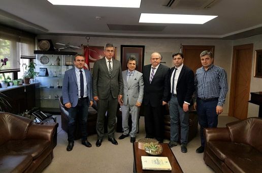 TÜMSAD Yönetim Kurulu, İstanbul İl Sağlık Müdürü Sn. Prof. Dr. Kemal MEMİŞOĞLU'nu Makamaında Ziyaret etti.